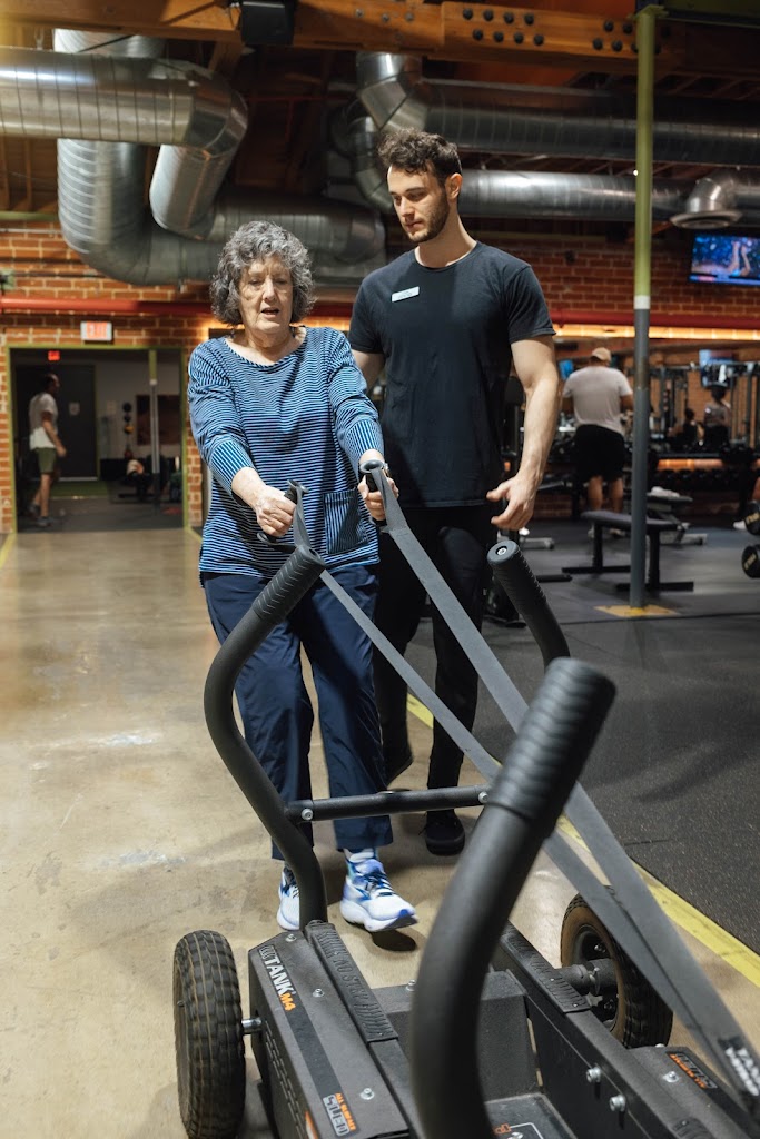  Chris Eicher - Personal Trainer