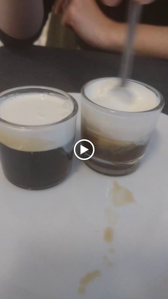 Bodega Restaurante Antonio — Videos