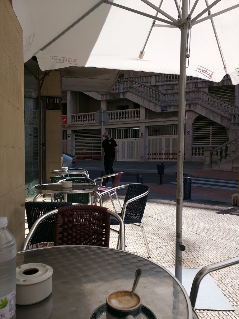 Cafeteria Muga — Ambiente