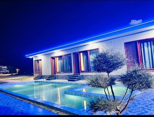 Hot Spring Farms 4 Bhk Luxury Farm With Swimming Pool