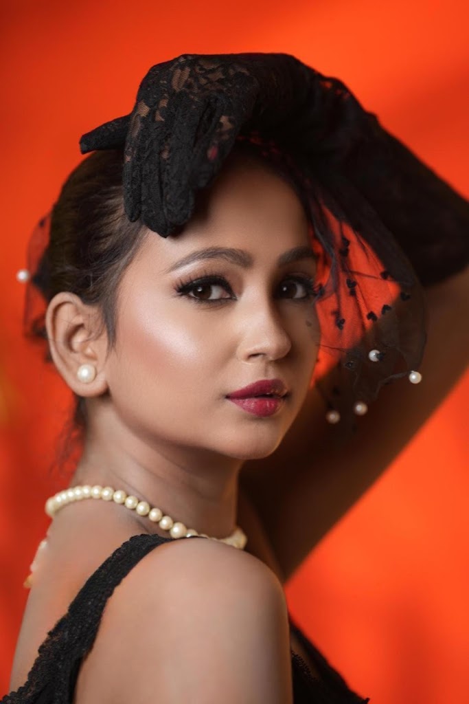 Sonam Artistry Makeup Artist Dhanbad