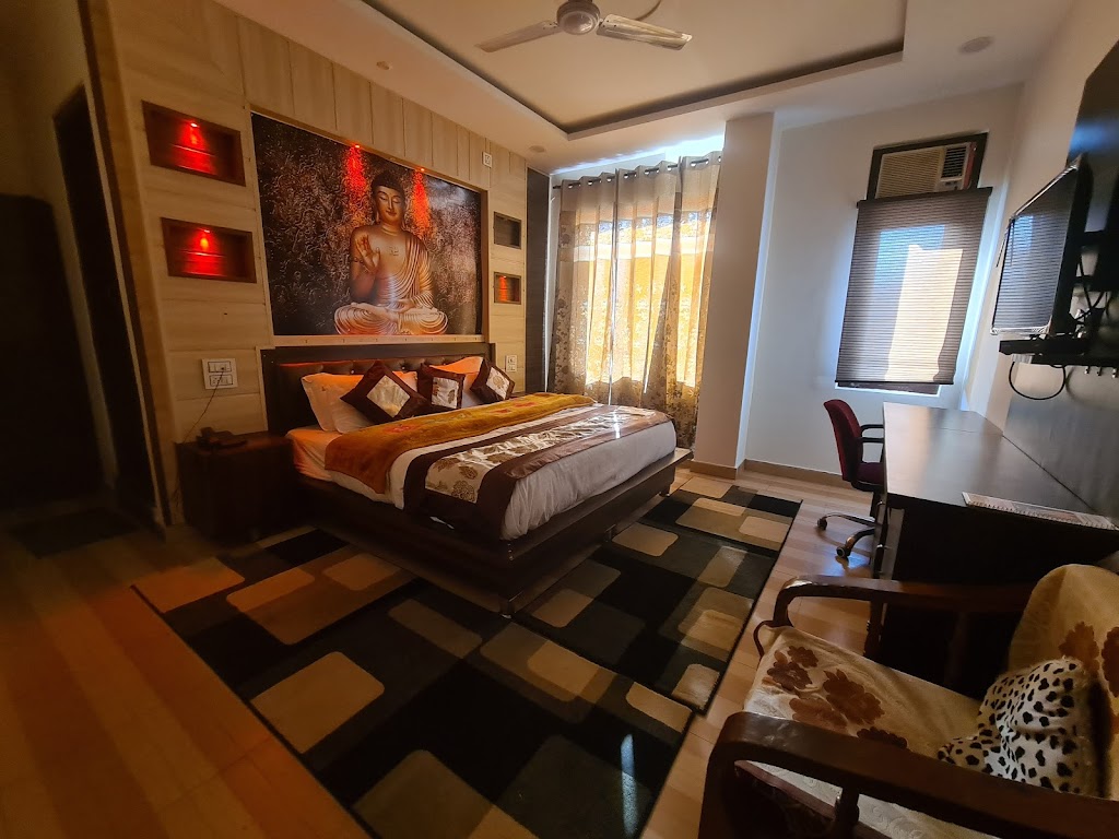 Hotel Grand Raga