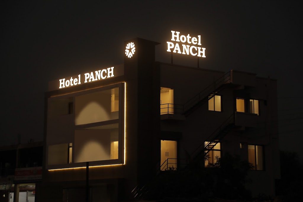 Hotel Panch