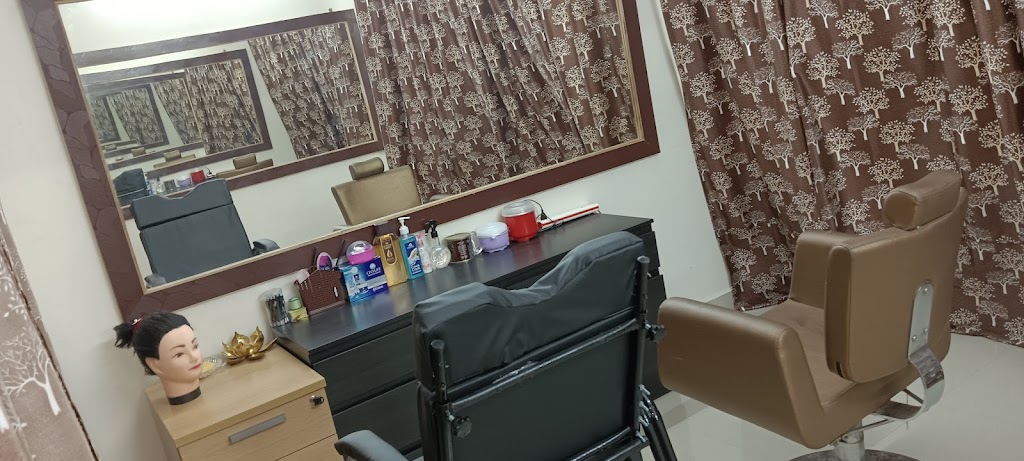 Leha Beauty Parlour Boutique