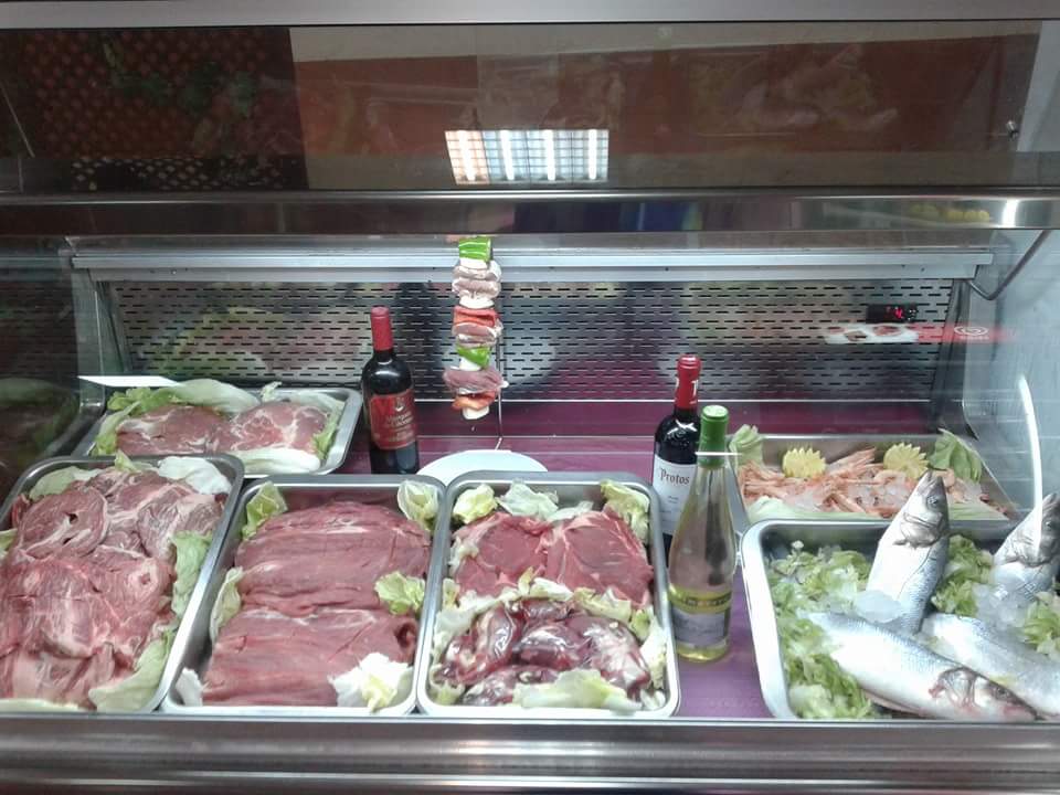 Bar Cafeteria La Dehesa — Ambiente