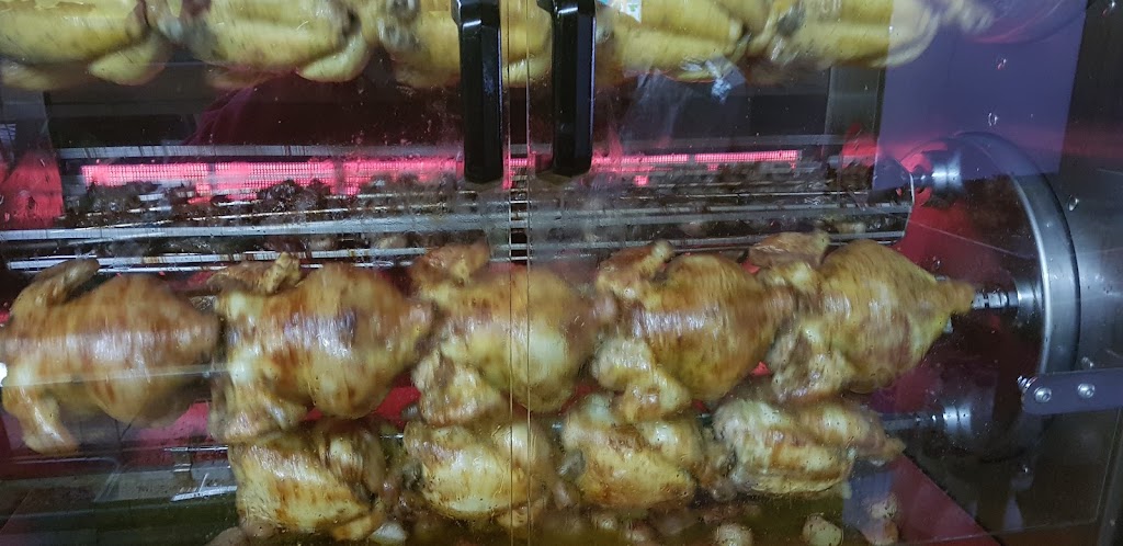 NEW TROPIC II — Comida y bebida