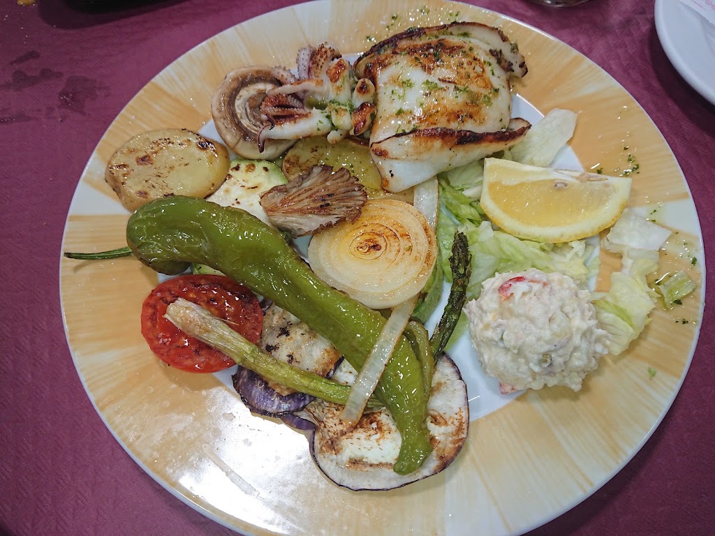 Restaurante Frankfurt 87 — Comida y bebida