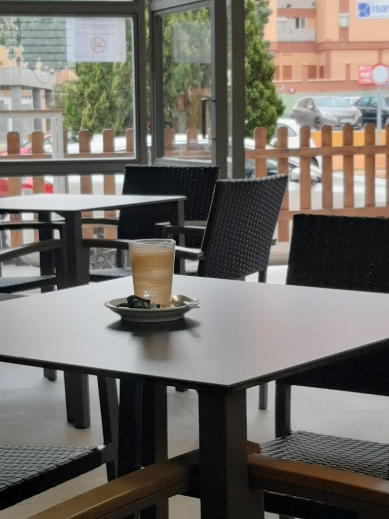 Bar cafeteria El Olivo — Ambiente