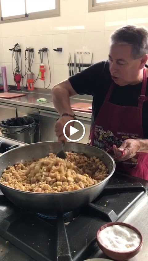 Area de Servicio De Molina — Videos