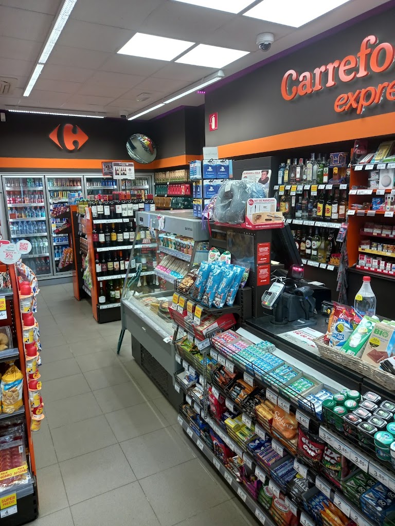 Estacion de servicio Cepsa — Interior