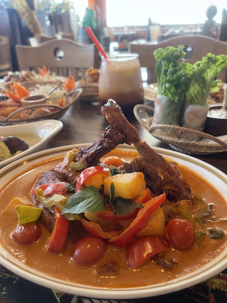 Emerald II Thai Cuisine