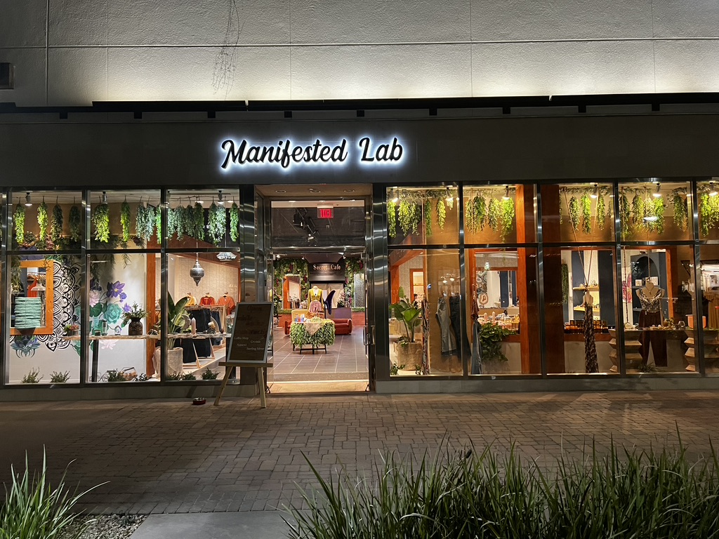 Photo of Manifested Lab