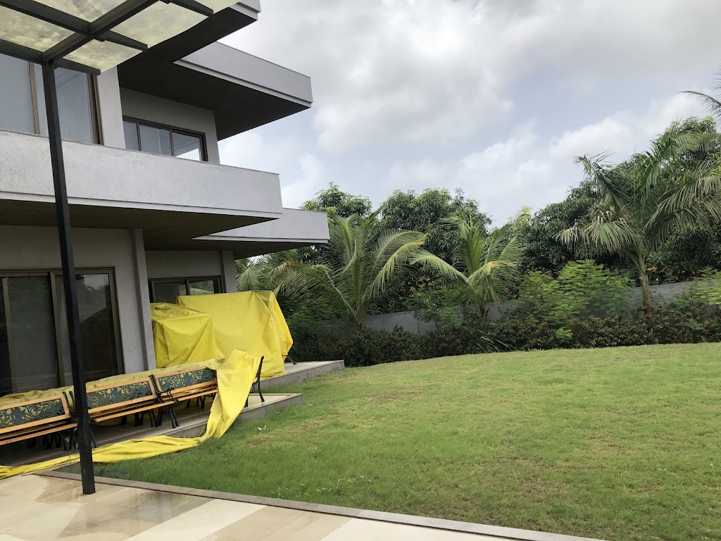 Parvati Resort
