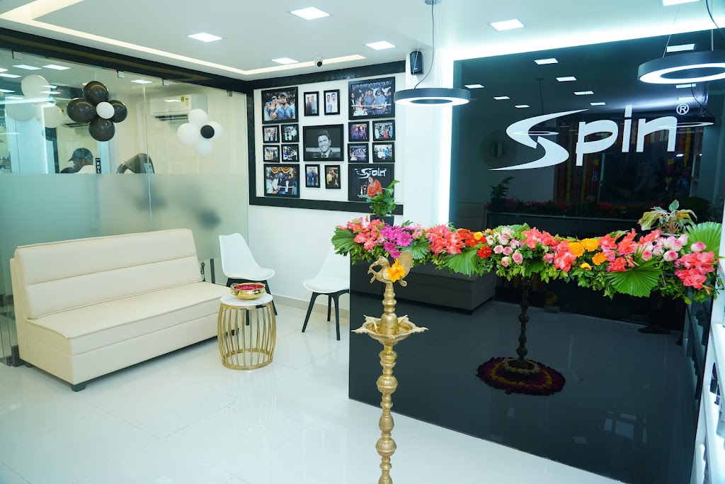 Spin Unisex Salon Padmaraonagar