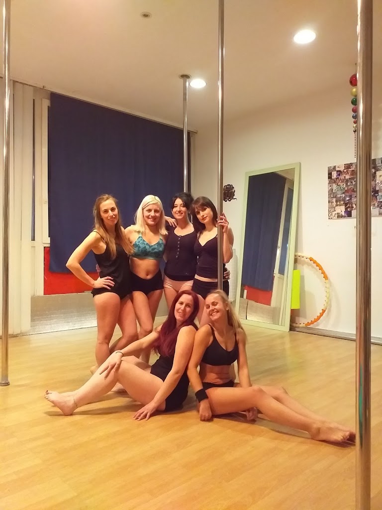 Pole Dance Bilbao Escuela Victoria