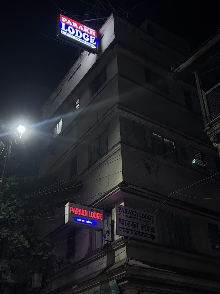 Hotel Parakh Lodge