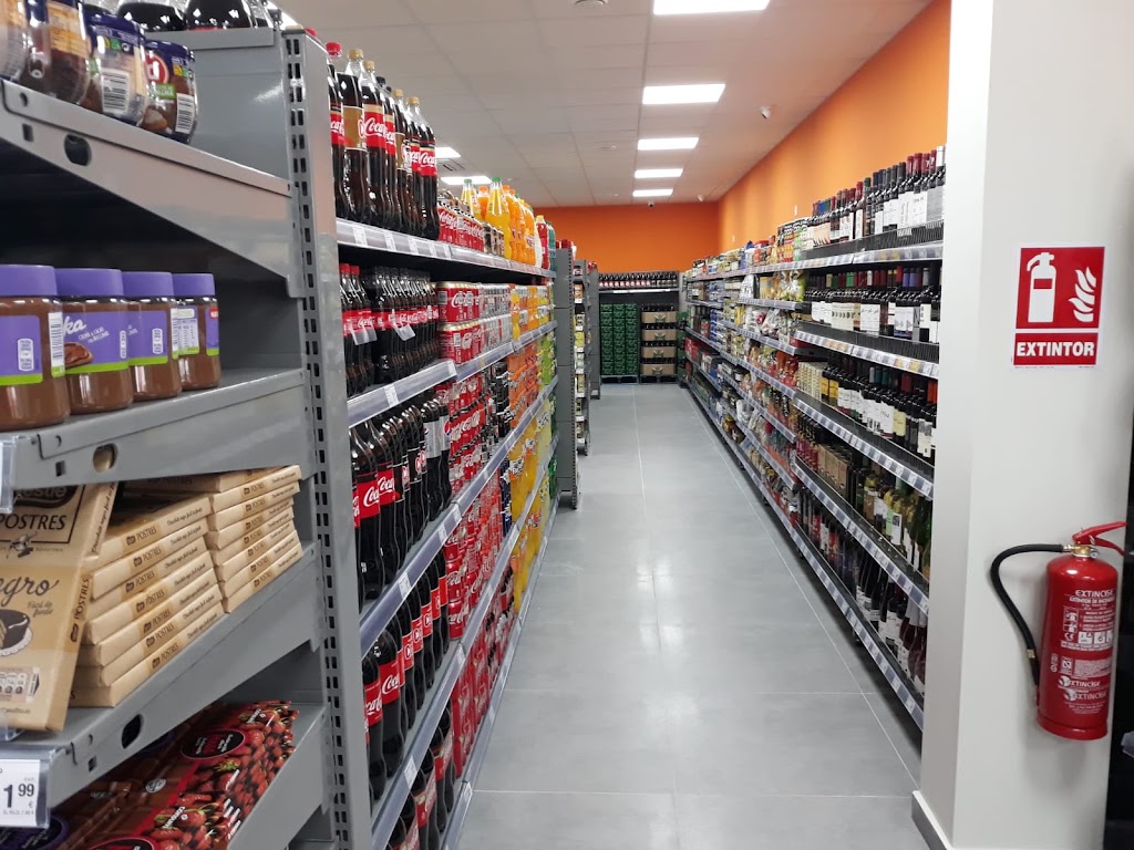 Para y Sigue — Interior