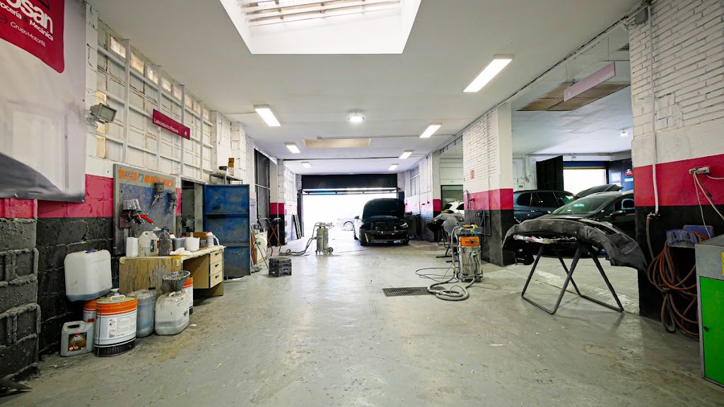 Talleres Rosan - Fitcar - Grupo MOTOR 88 — Interior