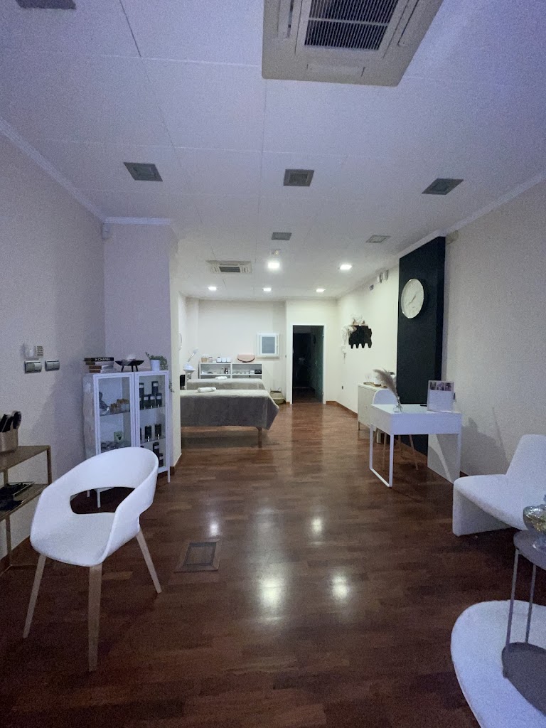 DALA SPA — Interior