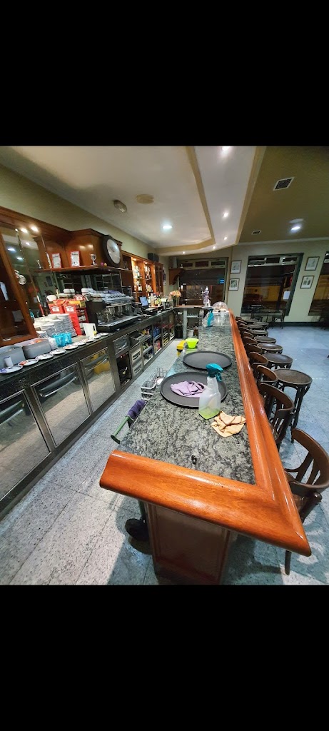 Cafe-Bar Brothers — Ambiente