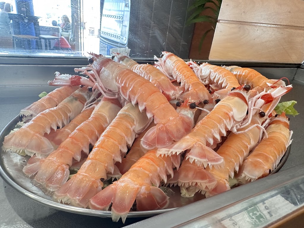 Restaurante Club Nautico de Benidorm — Comida y bebida