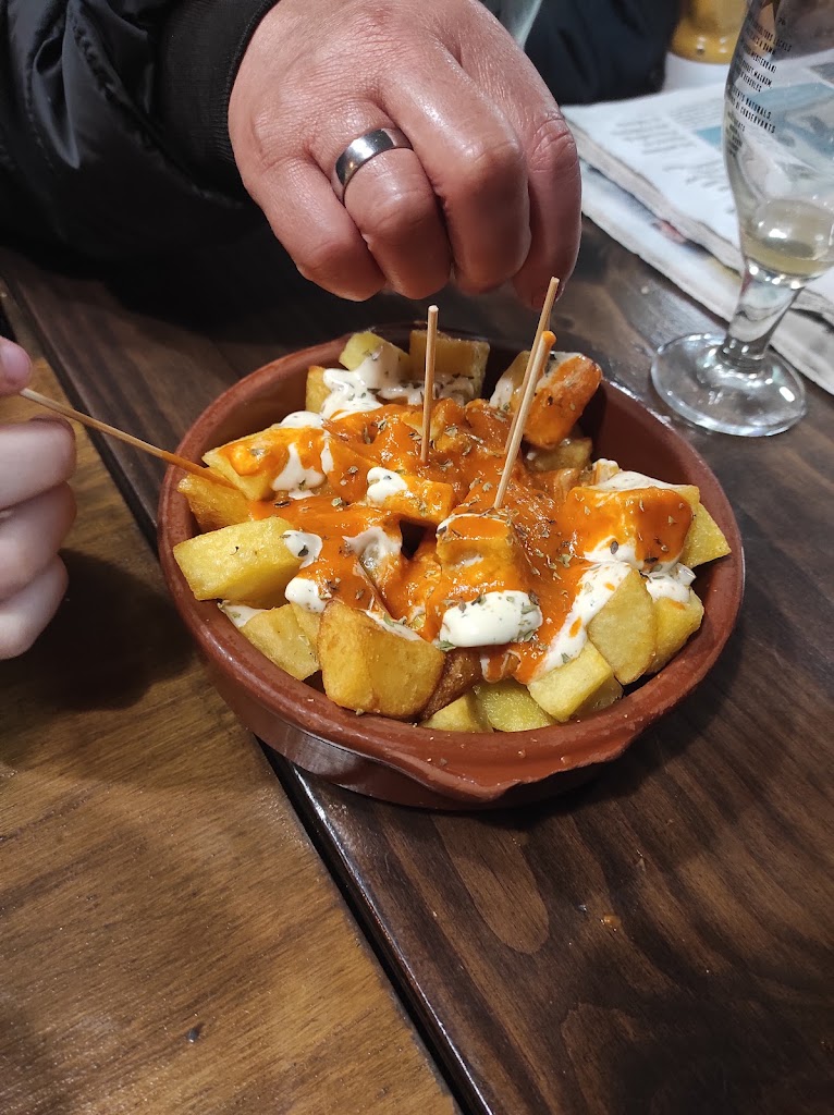 Cal Nosh, ex-Cal Pitu — Patatas bravas