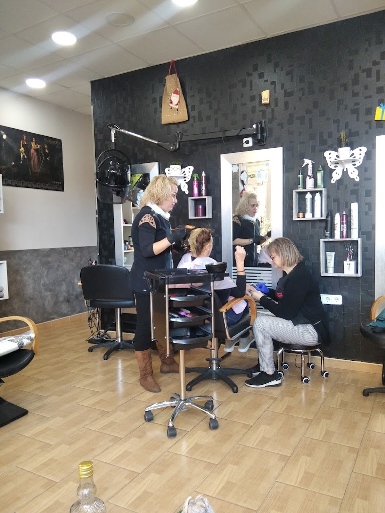 PELUQUERIA Y ESTETICA GARLAND