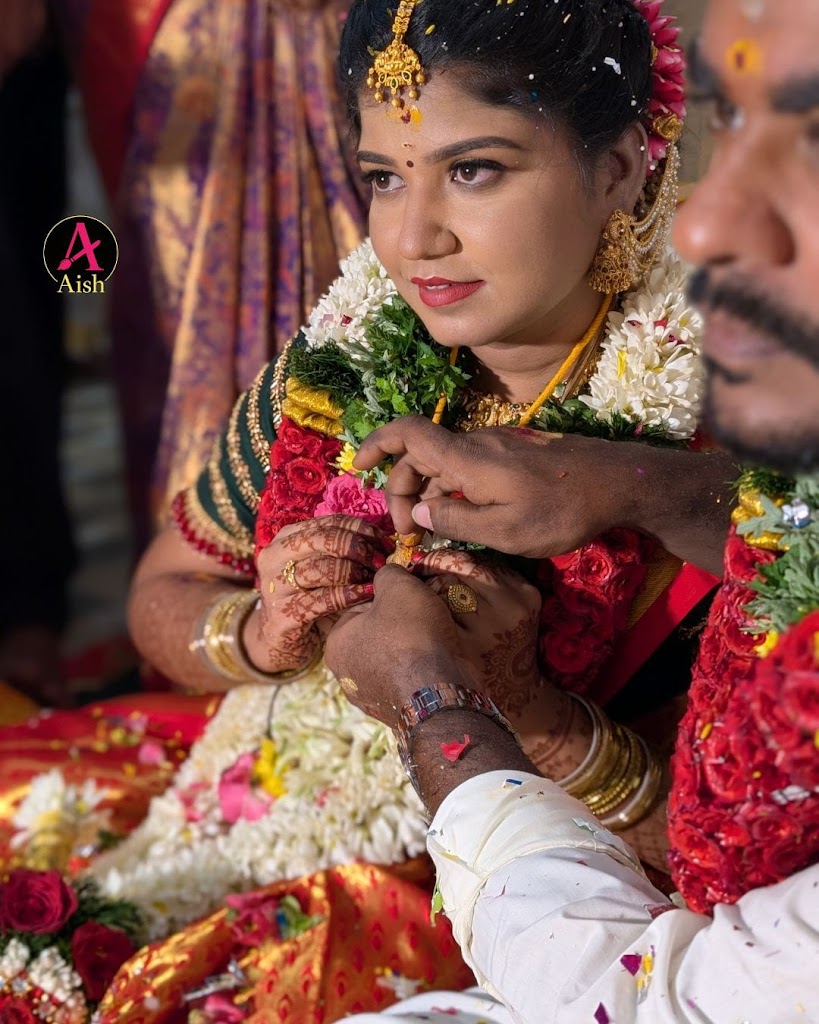 Aish S Bridal Makeup And Mehandi Studio