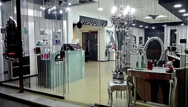 Elegance Estilistes Mollet del Valles — Interior