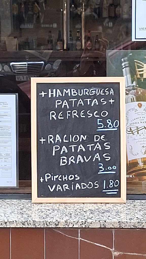 Cafe Bar Futuro Inminente gijon — Carta