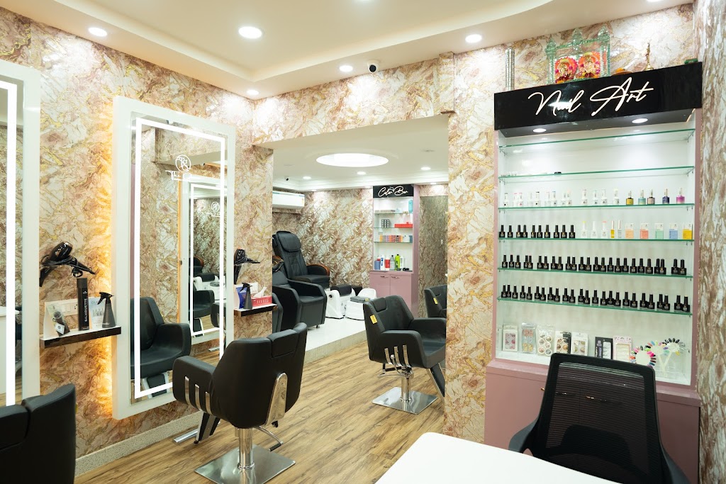 The Glam Unisex Salon