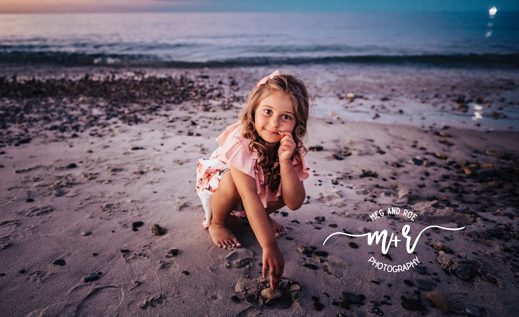 Meg And Roe Photography