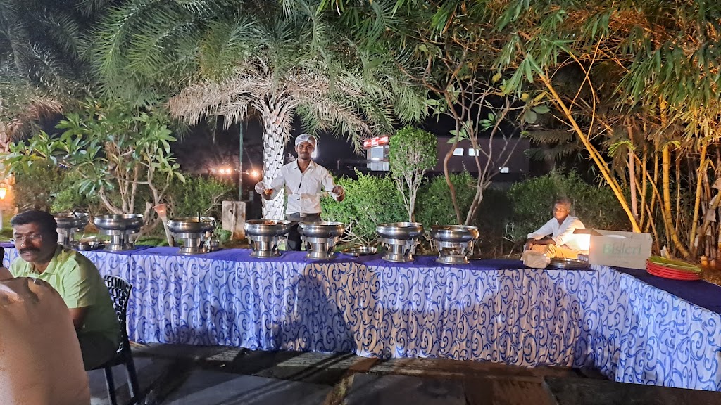 Three Leaf Restaurant