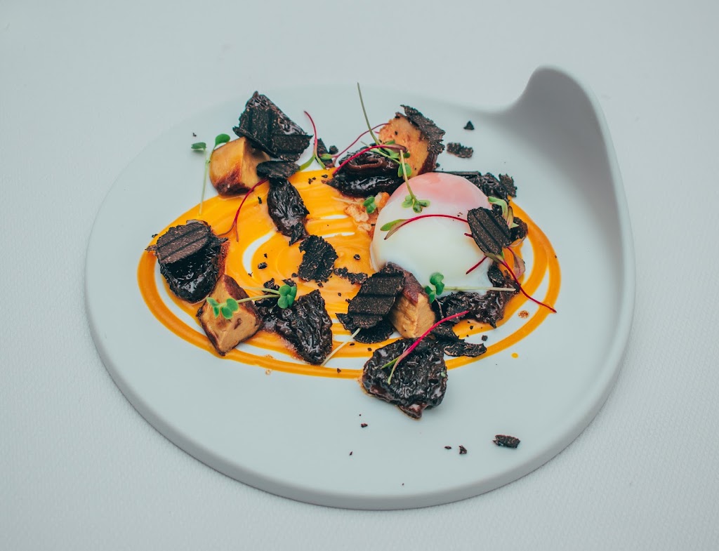 Restaurante Malasangre — Comida y bebida