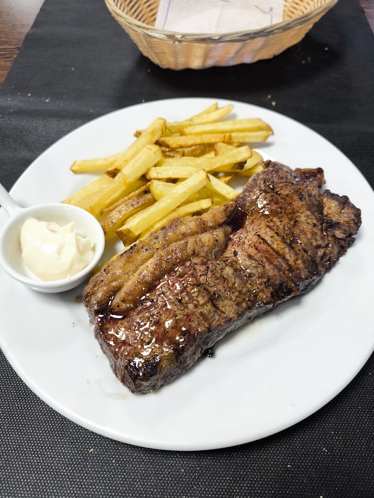 Restaurante Arco Iris — Comida y bebida