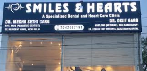 Dr. Dr Dixit Garg Best Cardiology Doctor Near Me Cardiac Tamponade Dilated Cardiomyopathy 10 Yrs Of Exp