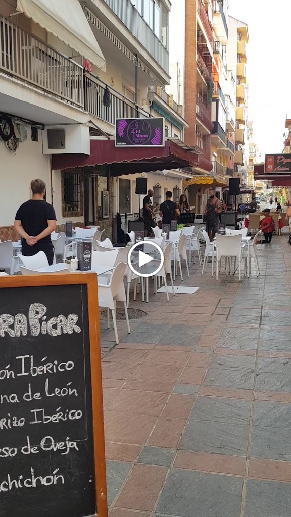 El mana lounge bar — Videos