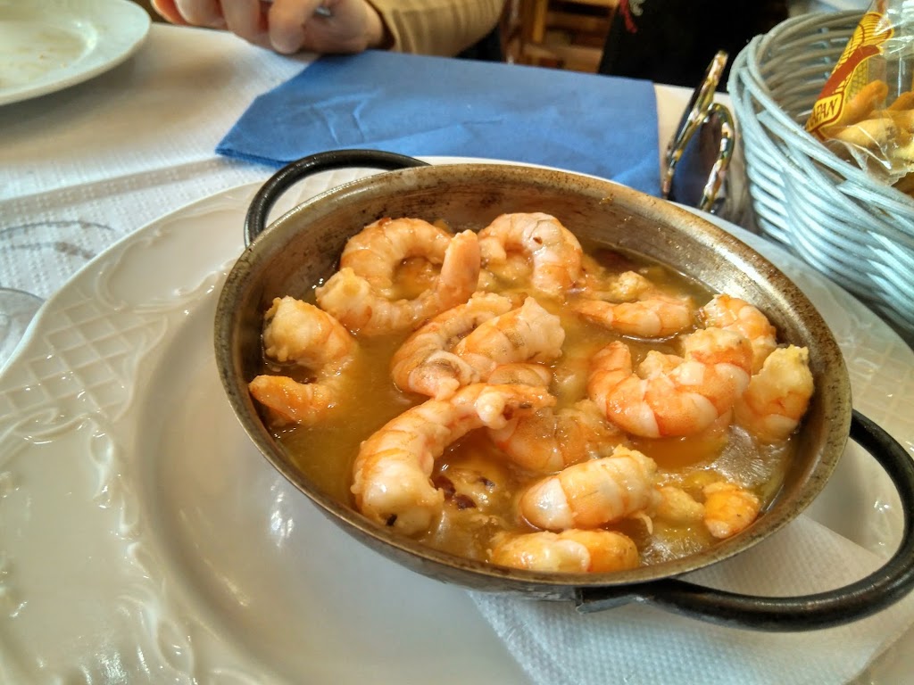 Restaurante Mingalario — Comida y bebida