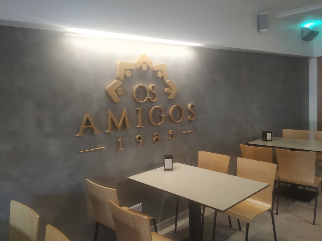 Os Amigos — Ambiente