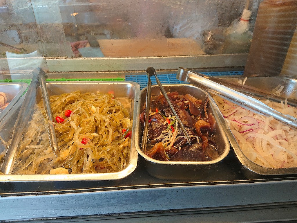 寶珠蛋黃麵 仁雄店 的照片