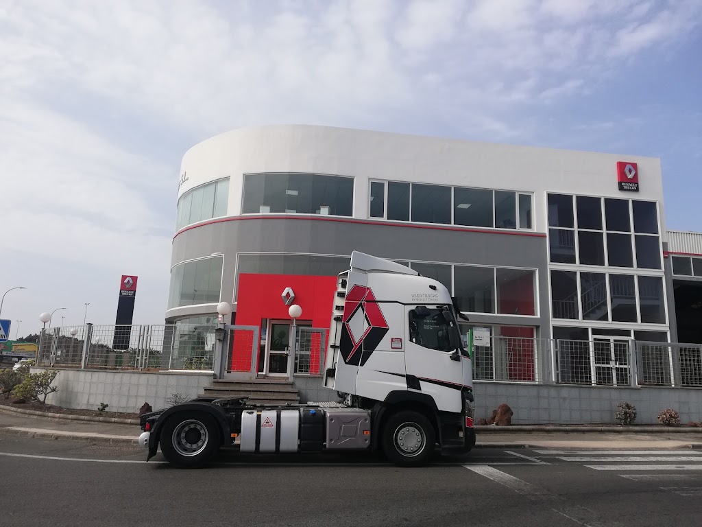 Azudautos Canarias Renault Trucks — Camion
