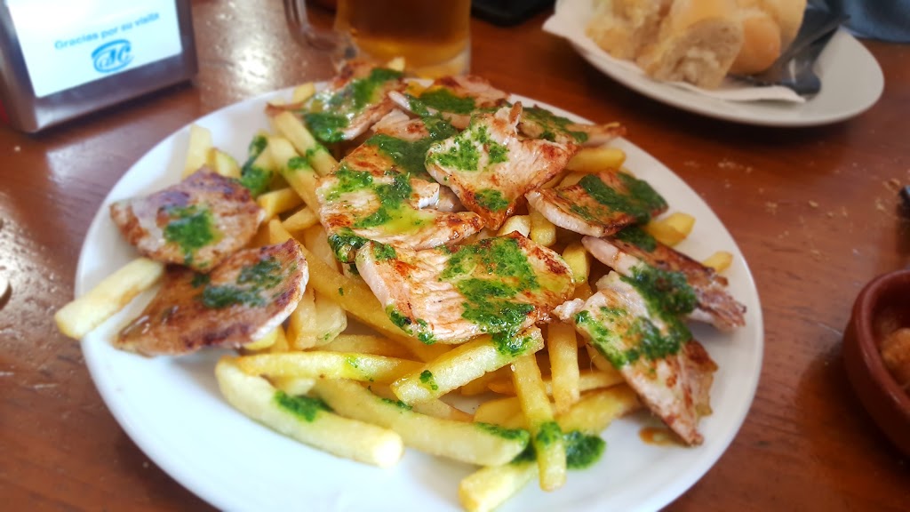 Cafe Bar EL COTO — Comida y bebida