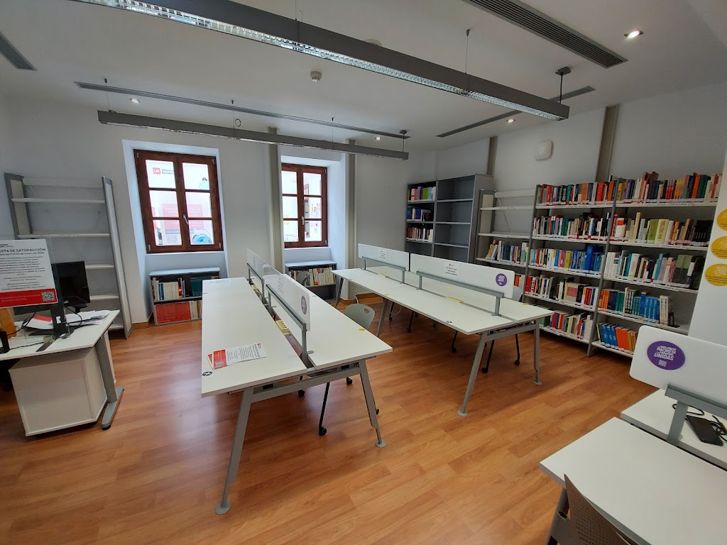 Biblioteca Universidad Europea Canarias (Campus La Orotava)