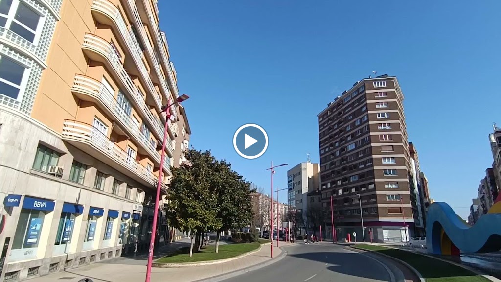 Monumento "M" a Miranda de Ebro — Videos