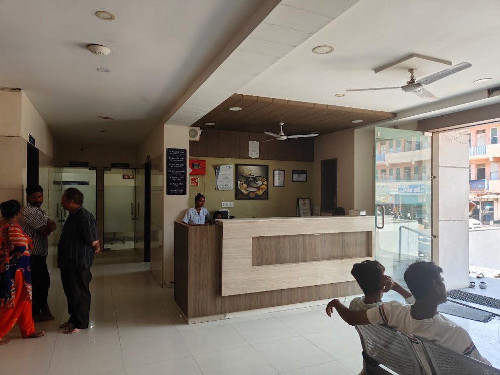 Dr. Ami Hospital Laparoscopic Surgeon Piles Hernia Fissure Fistula Laser Kidney Stone Orthopedic Urologist In Vadodara