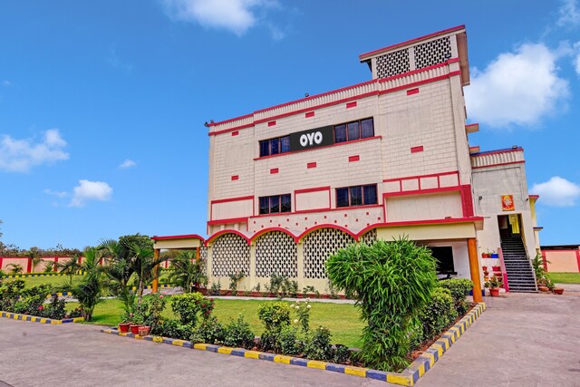 Oyo Flagship The Ganga Regency