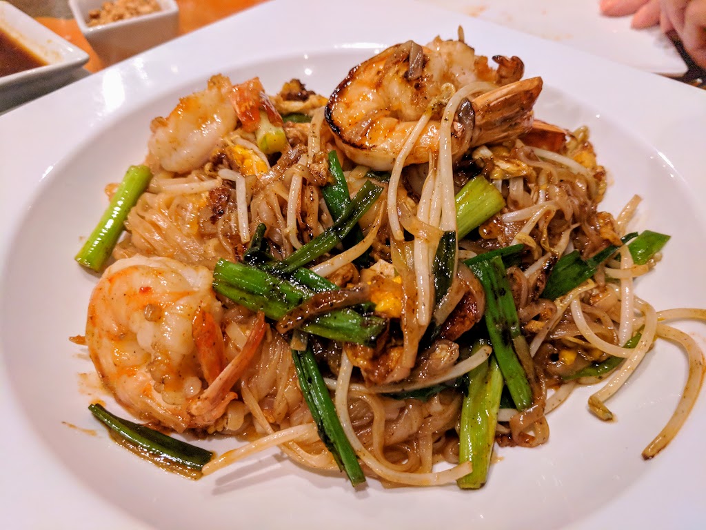 Thaijindesu Thai and Sushi Bar