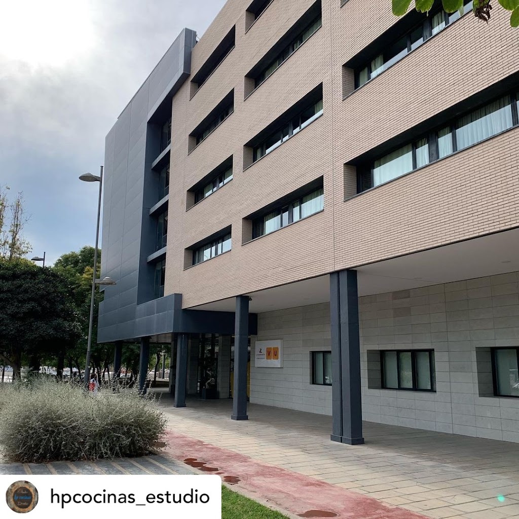 Grupo El Castillo - Villauniversitaria