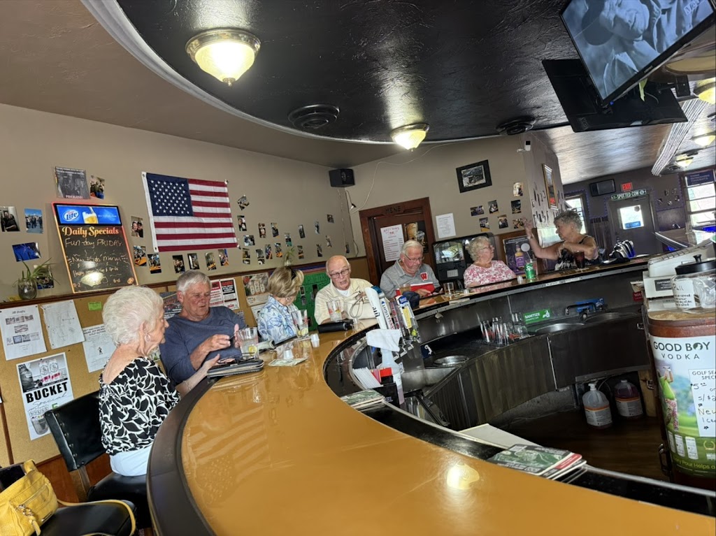  Bettys Bar and grill