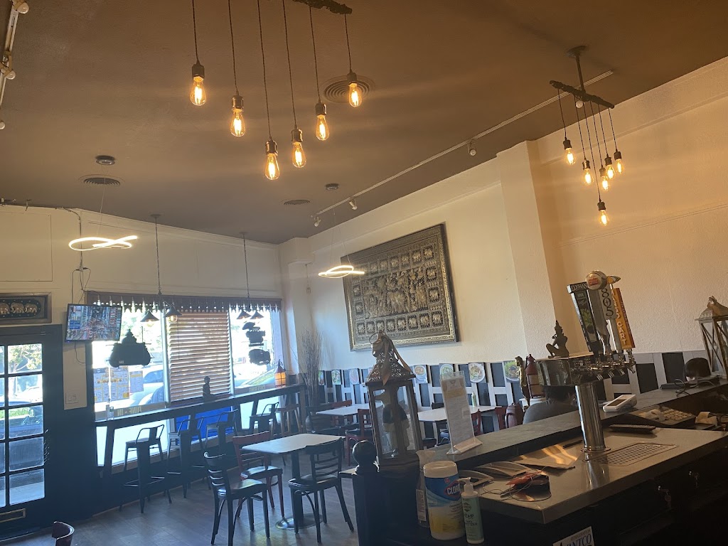 Thai House Restaurant